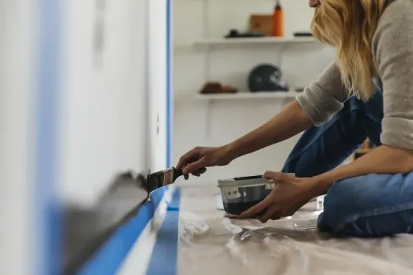 Indoor Painting in Winter: The Ideal Thermostat Setting, According to a Pro